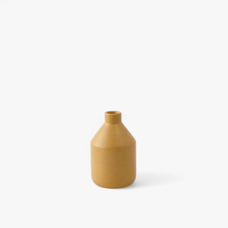 Short Neck Pot 1