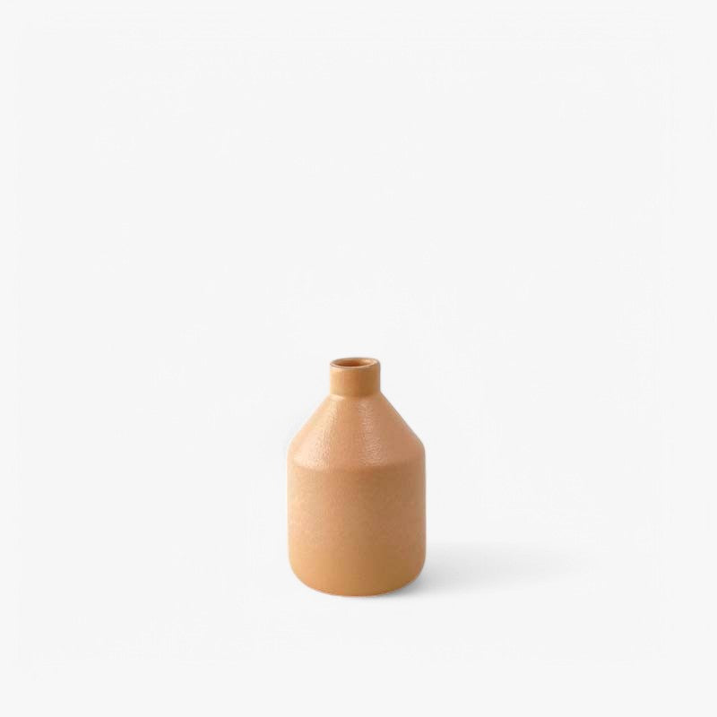 Short Neck Pot 1